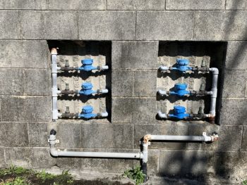 実家と同じ敷地に家を建てる場合、水道代電気代はどうするの？